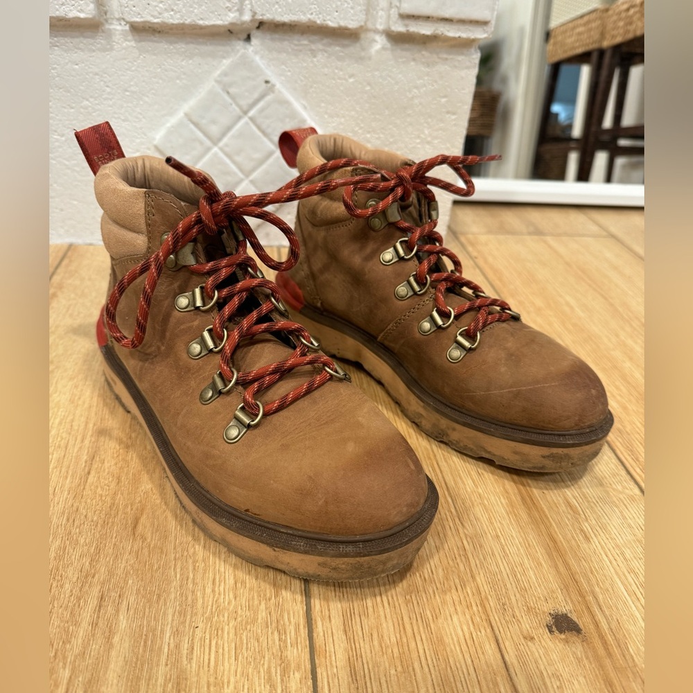 Sorel Boots women 6